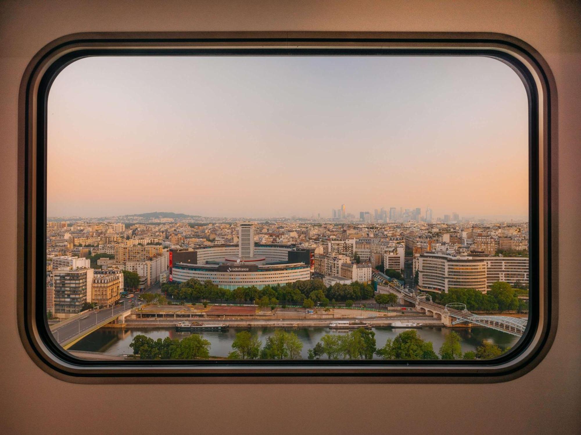 Novotel Paris Centre Tour Eiffel Екстер'єр фото